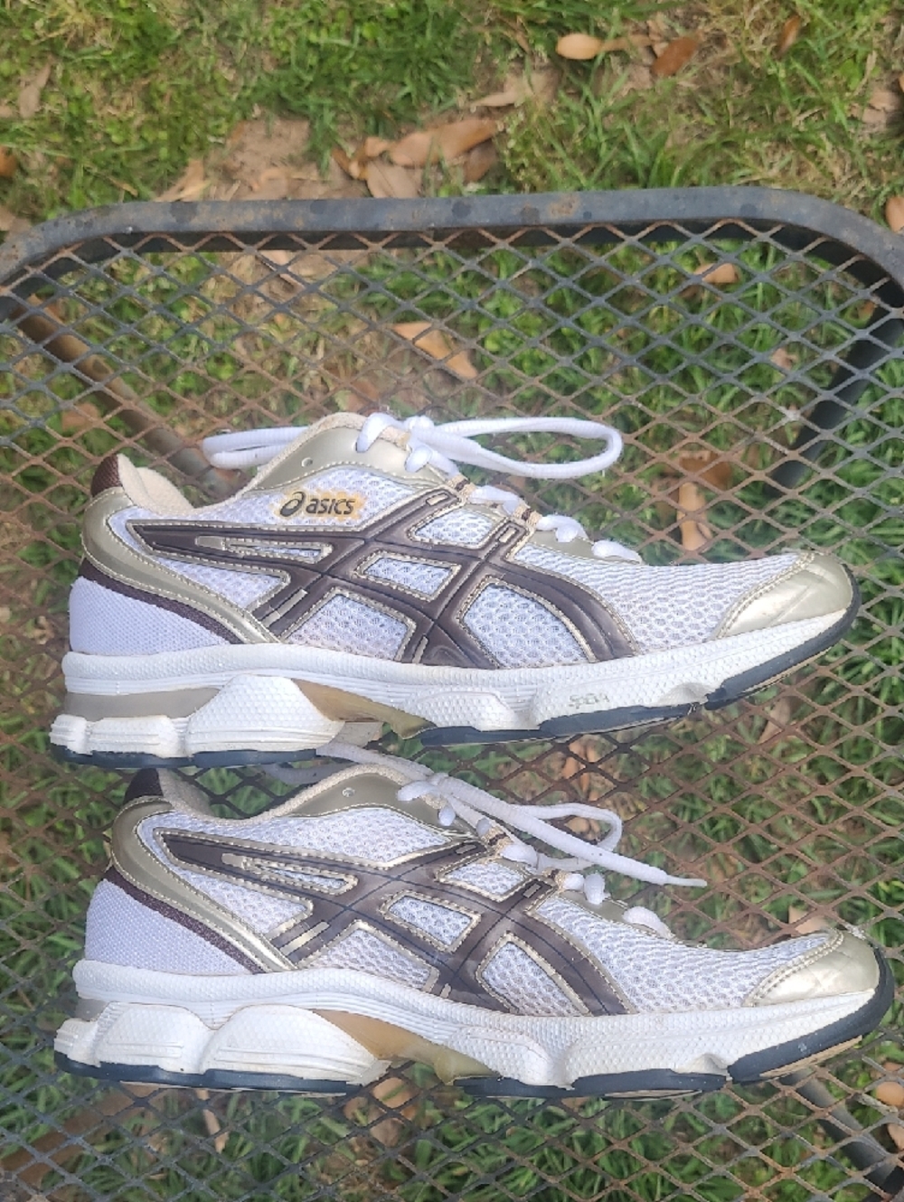 Asics White and Brown Mesh Running Shoes - Picture 8 of 9